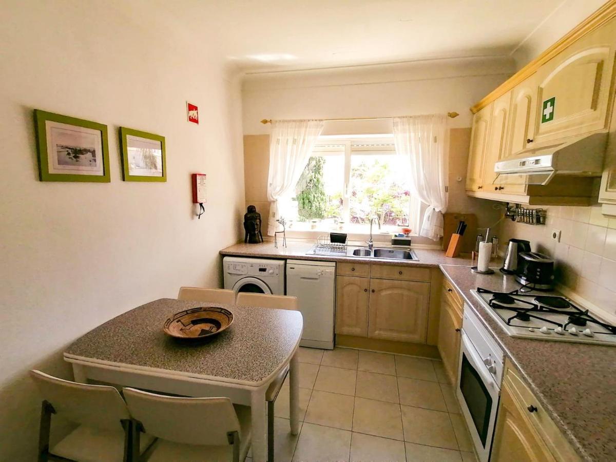 Cool Country Club Apt Portimao Apartment Exterior foto
