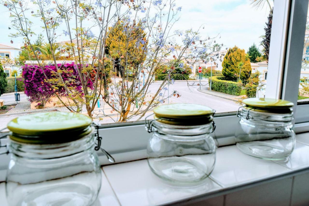 Cool Country Club Apt Portimao Apartment Exterior foto